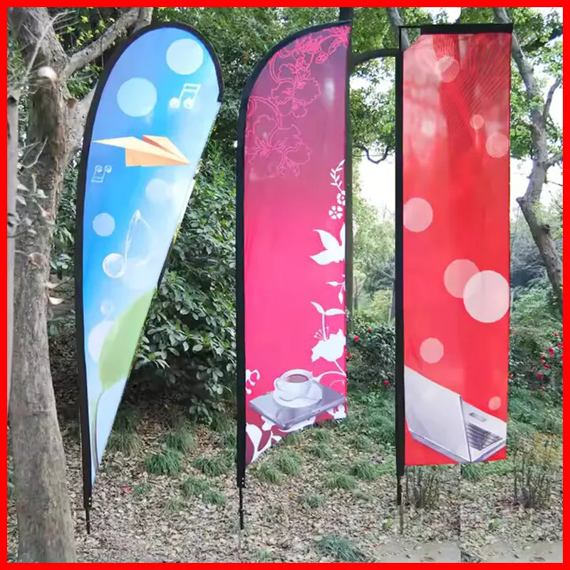 SIGNAPEX Strong Flag Detail Display 2